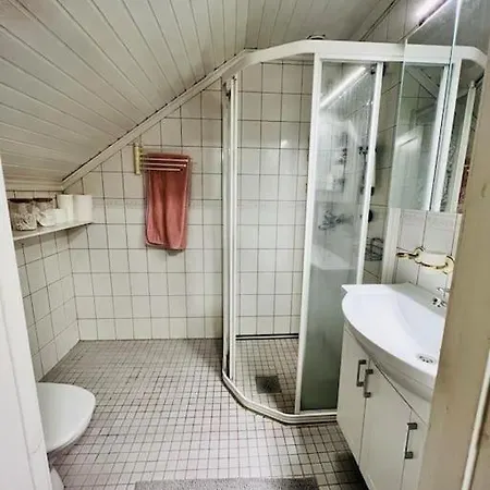 Linnansalmi Lakeside Villa With Sauna